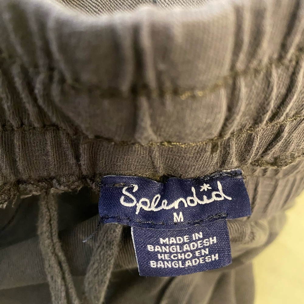 Splendid Camouflage Jogger Pants - Picture 5 of 6